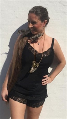 Blonde top i sort  - lang